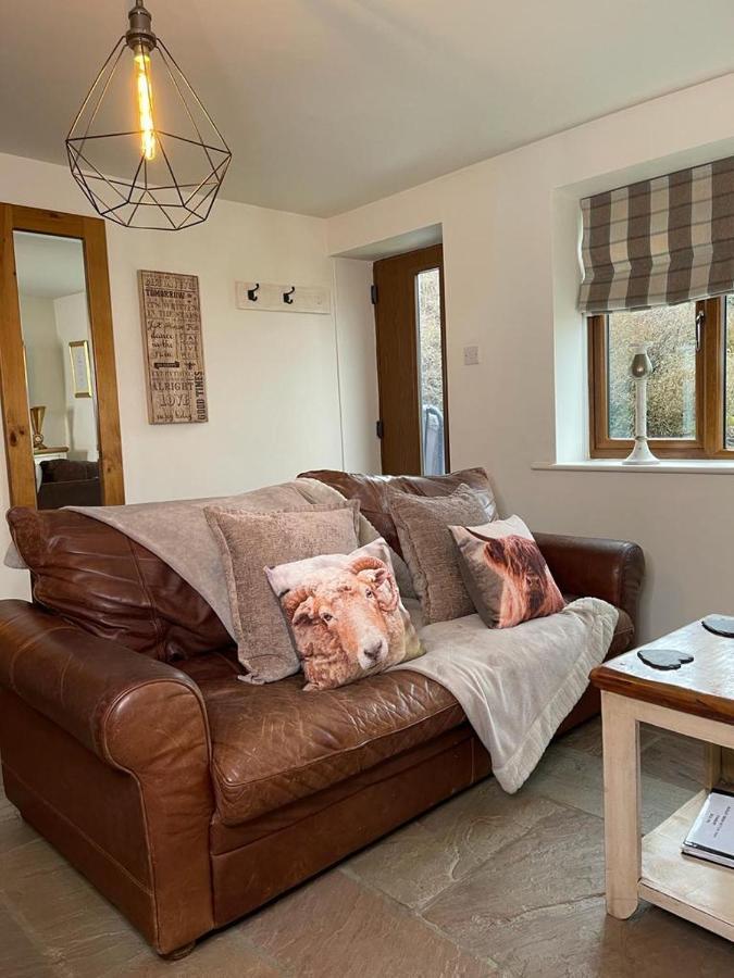 Holiday home Hollies *